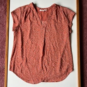 fun2fun Peach Blouse—Excellent condition!!